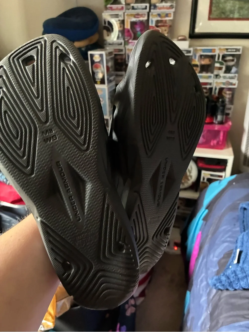 Under Armour men’s black Slide Sandals